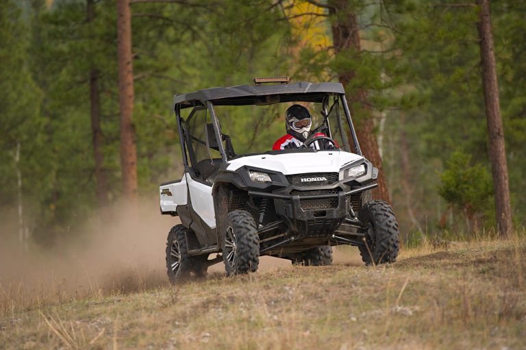 HONDA PIONEER 1000 3-SEATER