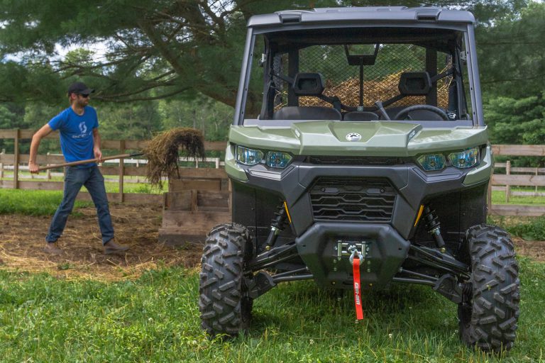 Rural Life Made Easy With The Can Am Defender HD10