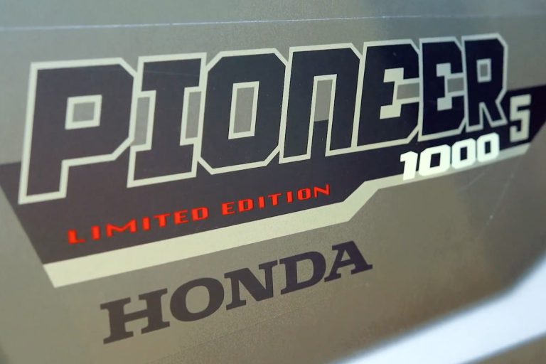 FULL REVIEW: 2017 Honda Pioneer 1000 LE