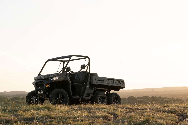2020 Can-Am Defender 6X6 DPS Walk Around & First Impressions