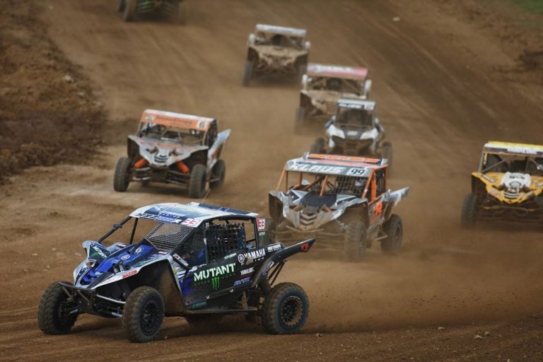 Yamaha YXZ1000R and YFZ450R bLU cRU Racers Leading the Way in 2018